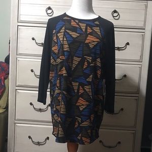 Lularoe randy tee